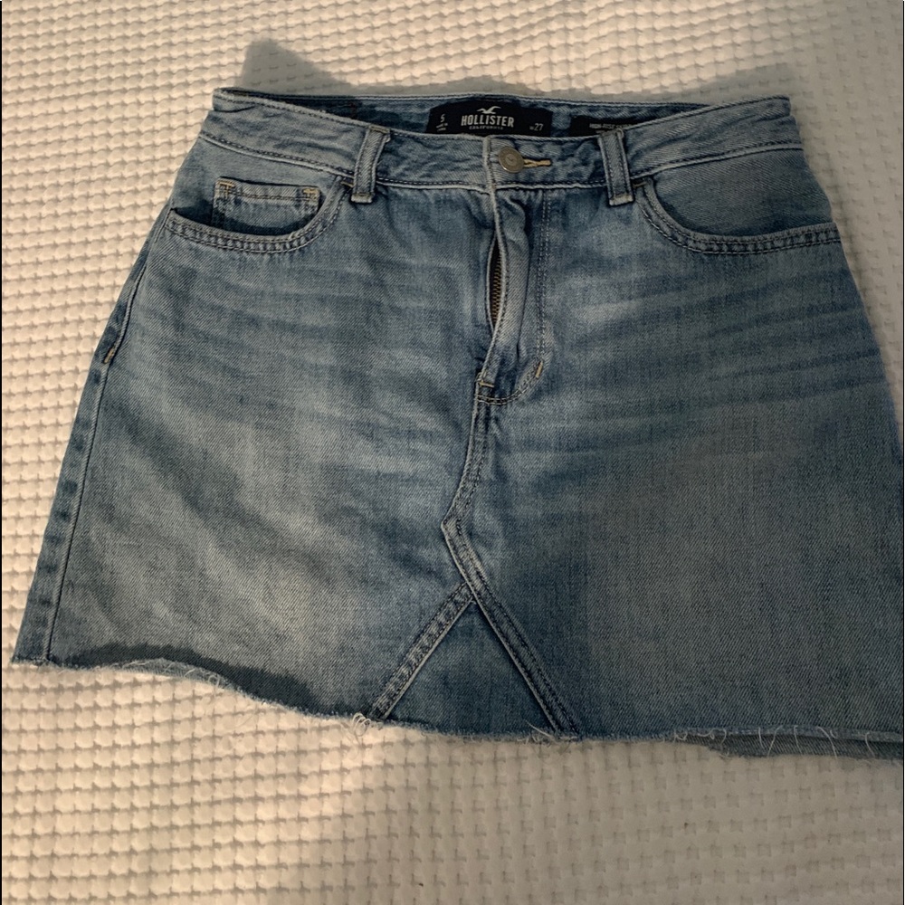 Hollister skirt